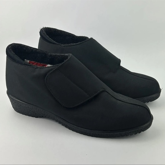 Toe Warmers Snow Booties Winter Black Snow Boot Women’s 9.5 M Canada Made Shoes - Picture 7 of 7